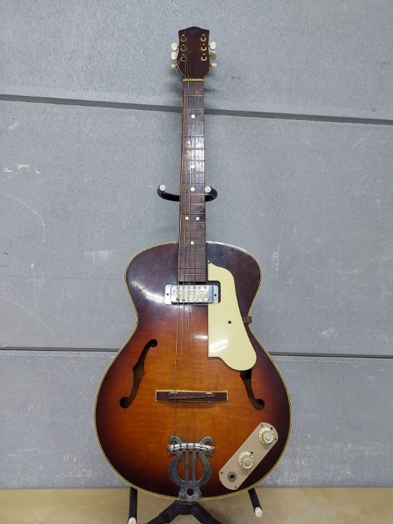 【SEAL限定商品】 【chan cha様専用】テスコ フルアコEP14ビザールギター ジャンク - エレキギター