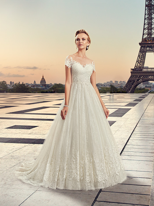 限定価格セール! PRONUPTIA フランス製ウェディングドレス PARIS プロニプシアパリ - ウェディング