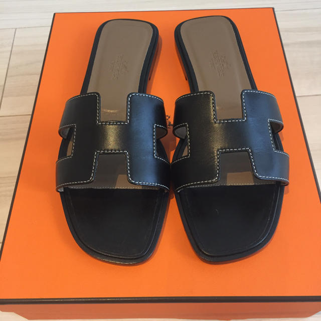 【待望★】 エルメス オラン 黒 36 - サンダル