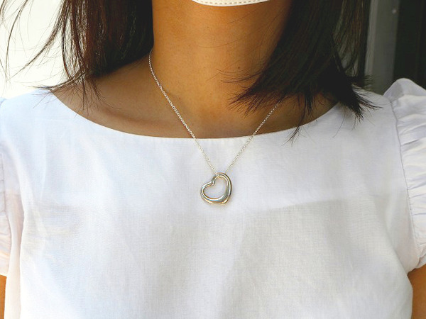 激安商品 豪華ティファニーのピンクサファイアハートキー&オープンハートネックレス - ネックレス