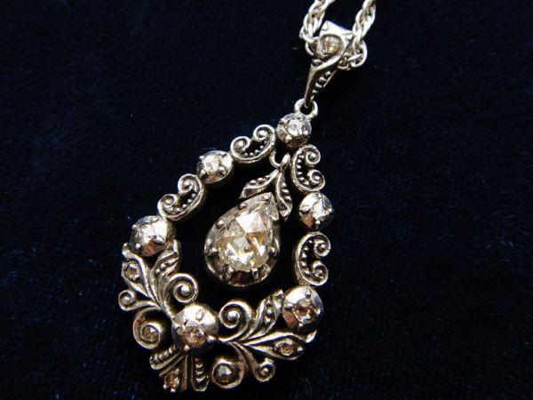 値頃 アンティーク ペアシェイプローズカットダイヤモンドのペンダント 骨董 K14 - ネックレス
