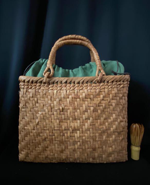 オンラインショップ 国産蔓使用 サイズL 匠の技 職人手編み 網代編み 山葡萄籠バッグ リング取手 - かごバッグ