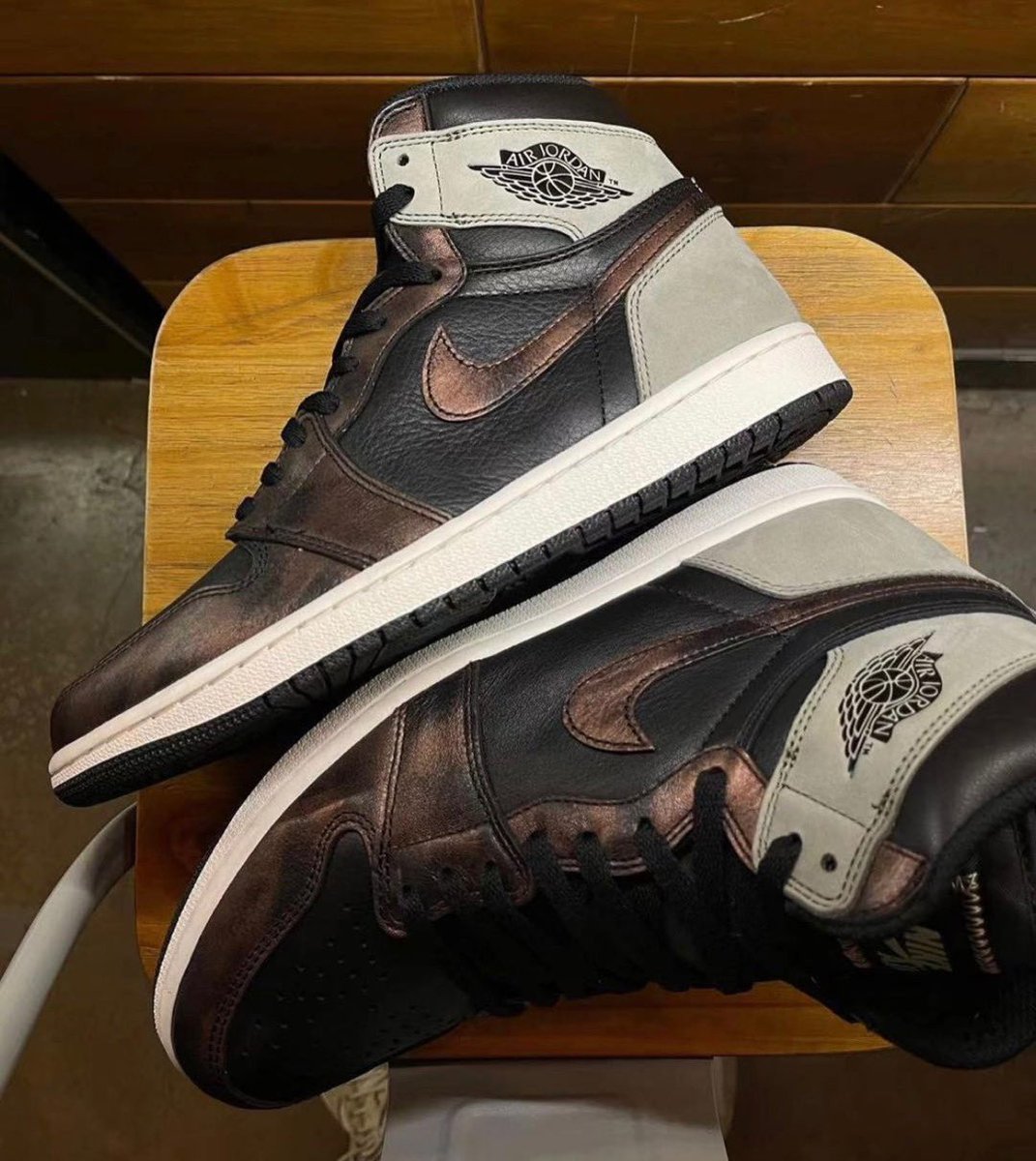 うのにもお得な情報満載! ジョーダン1ラストシャドー - スニーカー