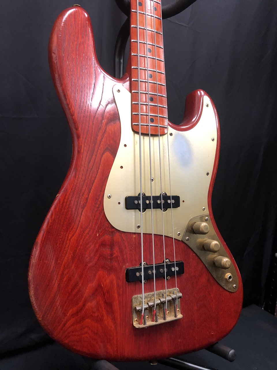 ファッションなデザイン 石ロゴフェルナンデス ベース - ベース